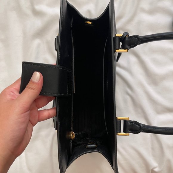 Prada Convertible Open Tote in Saffiano with Soft Calfskin Size Medium - Picture 4 of 7